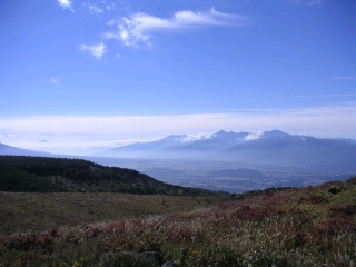 こちらは南アルプスの山々　左端に富士山がチラッ