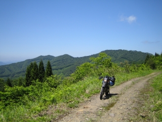 鳥取の東端・扇ノ山林道を行く