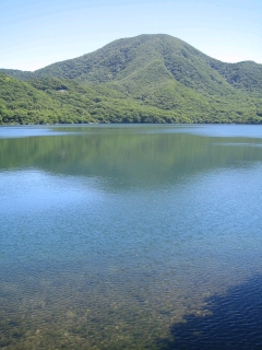 赤城山大沼　カルデラ湖です