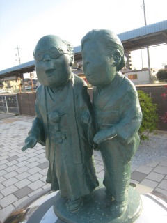 NHKの朝ドラ、ゲゲゲの女房のブロンズ像も